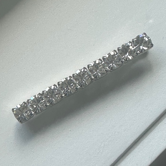 Danny Pollak Swarovski Crystal Clear Bobby Pin (#1) - approx. 2.5 inches - Picture 1 of 11